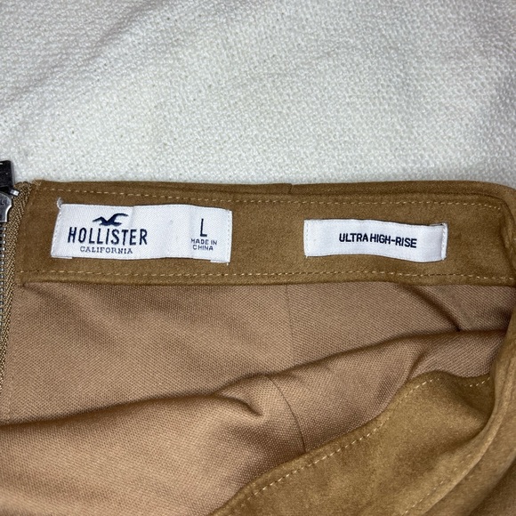 Hollister Suede Ultra-high Mini Skirt - Picture 5 of 7